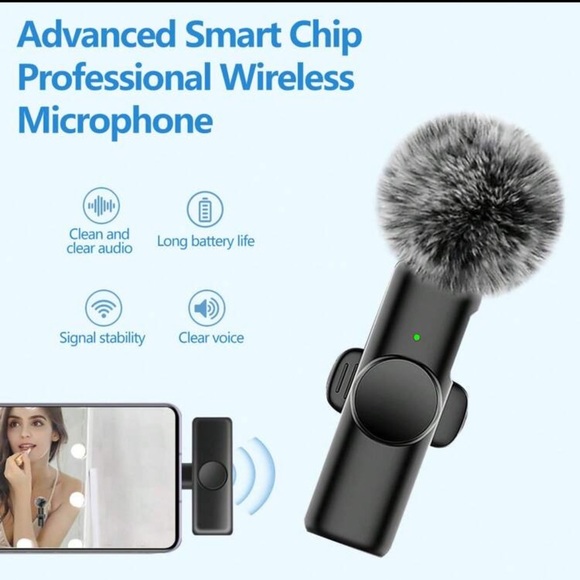 Wireless Lavalier Microphone for iPhone iPad - Black - Picture 3 of 6